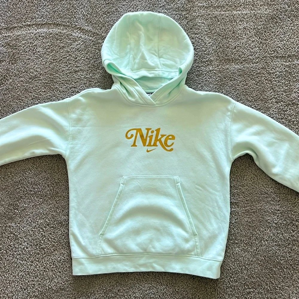 Girls Nike Pullover Hoodie